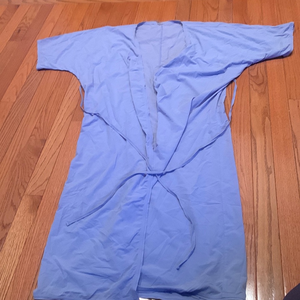 Outdoor voices shift kimono